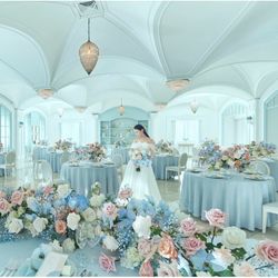 ＼卒花おすすめ◎初見学／安心ご予算相談×贅沢試食×ドレス見学