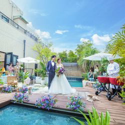 【駅から0分!】光のチャペル×プール付ガーデンWフェア