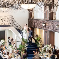 《年末BIG*MAX140万&1.8万ギフト》初見学におススメ◎圧巻の大聖堂×大階段付の上質会場/黒毛和牛4万試食！骨格診断＆お似合いドレス提案