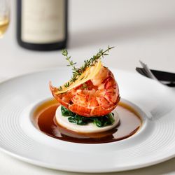 【料理重視】5年連続ミシュラン!和洋4万6品試食×1万QUO付