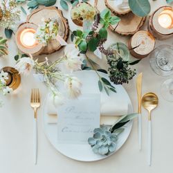 ＼半年に1回だけの限定BIG／多数アイテム展示*最大126万円優待