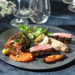 残1＼建築美と旬を味わう／新和食×木のチャペル体験×6万ギフト