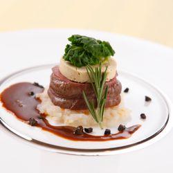 ホテルコンコルド浜松の料理・ウェディングケーキ写真10枚目