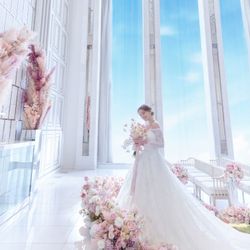 【憧れ体験フェア◆衣装3着優待】光×花チャペル＆新作ドレス＆試食