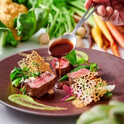 限定2組【料理重視◎厳選牛*伊勢海老4万試食】最大150万優待*新大阪すぐ