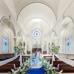 【先輩花嫁オススメ】憧れ叶う*ドレス2着全額優待！豪華試食付