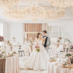 月末BIG＼MAX140万＆黒毛和牛の絶品試食／煌めくステンドグラス大聖堂◆骨格診断＆お似合いドレス提案◆完全貸切の邸宅ウェディング