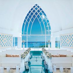 アクアルーチェ・チャペルのカバー写真