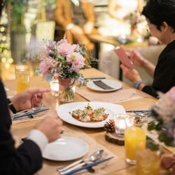 CAFE&WEDDING 22の披露宴会場・演出写真19枚目