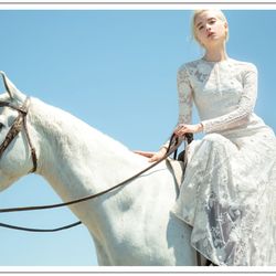 CAFE&WEDDING 22のドレス・和装写真3枚目