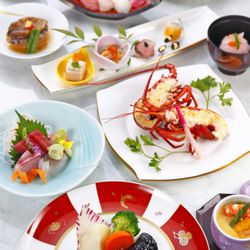 ホテル伊豆急の料理・ウェディングケーキ写真1枚目