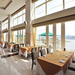 浜名湖レークサイドプラザの披露宴会場・演出写真2枚目