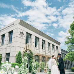 残2席【円形チャペル×貸切邸宅】挙式料が無料に！プライベートW＊東京都1位受賞の黒毛牛コース＆ドレス特典