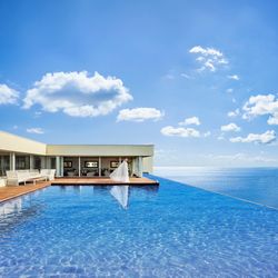 アマンダンブルー鎌倉（AMANDAN BLUE 鎌倉）のカバー写真