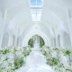 限定1組＼月曜だけ／新チャペル誕生♪挙式体験×最新ドレス優待