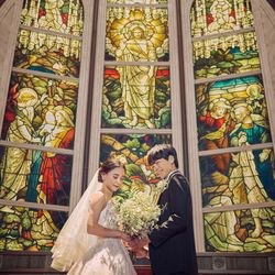 木曜・金曜限定《アフタヌーンティ招待or映画チケットの選べる特典付》圧巻の大聖堂と絶景会場を見学&黒毛牛コースを贅沢試食!