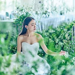 《ドレス試着＆豪華黒毛牛コース試食付き》海辺の大聖堂×貸切のオーシャンビュー絶景会場を見学！