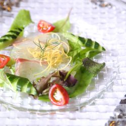 横浜市イギリス館の料理・ウェディングケーキ写真9枚目