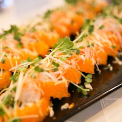 オーシャン・プリンセス号の料理・ウェディングケーキ写真2枚目