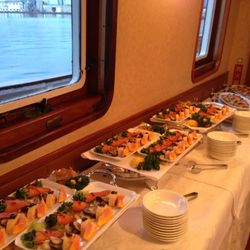 オーシャン・プリンセス号の料理・ウェディングケーキ写真4枚目