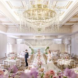 当館人気No.1♪20大特典！感動光の大聖堂&憧れドレス×贅沢試食