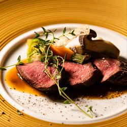 ★Merry Xmas【1万円ギフト＆ペア旅行】白亜チャペル×贅沢試食