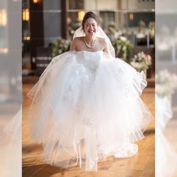 \ドレス選び/平日限定ドレス試着&4万円豪華試食&撮影体験