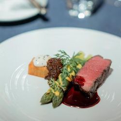 ＼5つ星ホテルステイ特典付／豪華国産牛試食&会場ALL見学