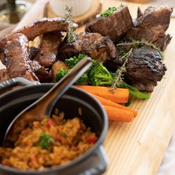 泊まれる公園 INN THE PARKの料理・ウェディングケーキ写真2枚目