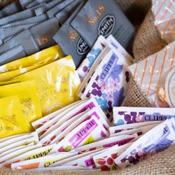 Restaurant L'OASIの料理・ウェディングケーキ写真3枚目