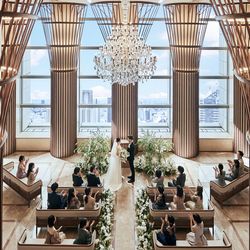 【見るだけフェア】東京一の高さを誇る結婚式場！洗練された美空間を見学！