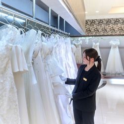 【平日限定】最旬ドレス試着&見学もOK◎先取り花嫁体験付相談会