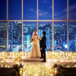 年始SP*会場リニューアル*直前予約◎＼豪華12大特典＆絶品試食付き／大阪駅徒歩30秒の好立地！地上150Mの眺望を堪能できる天空チャペル体験×絶品ハーフコース試食付き