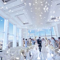 祝日限定【最大3万ギフト×150万優待】空と光に包まれるチャペル×挙式体験