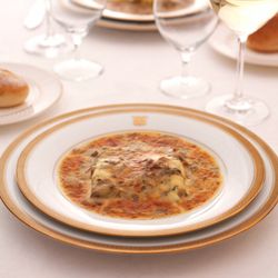 料理重視◎名物舌平目ボンファム試食招待|駅近3分＆宿泊特典付