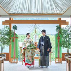 緑×光の自然を感じられる神殿でモダンW◆2万円の絶品コース付