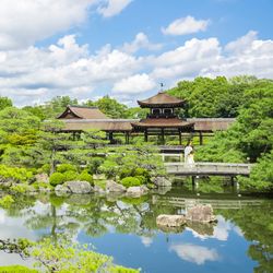 連休ラスト！【日程限定】先着4組・和装試着体験付×1万坪庭園見学会