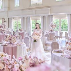 《平日&1件目がお得★》祝福の街散策×上質大聖堂&試食★ALL体験