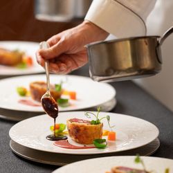 【火・木限定】料理で選ばれるホテルの本格フレンチ試食