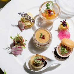 【平日BIG☆最大170万特典】あこがれ大聖堂×絶品試食