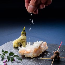 響 丸の内の料理・ウェディングケーキ写真12枚目