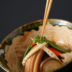 響 丸の内の料理・ウェディングケーキ写真8枚目