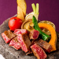 響 丸の内の料理・ウェディングケーキ写真3枚目