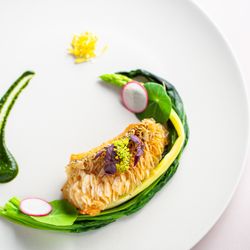 宮崎観光ホテルの料理・ウェディングケーキ写真10枚目