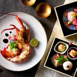当館人気No1【ギフト9万×155万特典】和牛＆オマールの美食体験