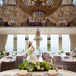 ラ・フェット ひらまつの披露宴会場・演出写真9枚目