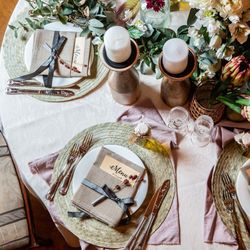 【先輩花嫁のコーディネートを見学】試食つき＊結婚式本番直前フェア