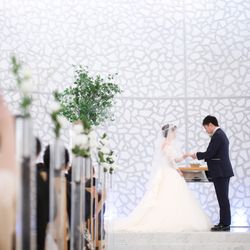 自然光あふれる上質なチャペルで、大切な想いを伝える一日を。