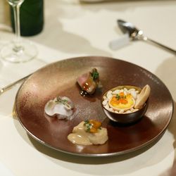 ザ・ガーデンオリエンタル大阪の写真2枚目