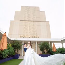 ノートルダム大阪ONEの写真1枚目